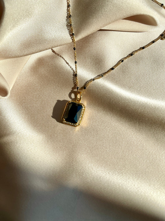 Onyx Pendant Gold Necklace