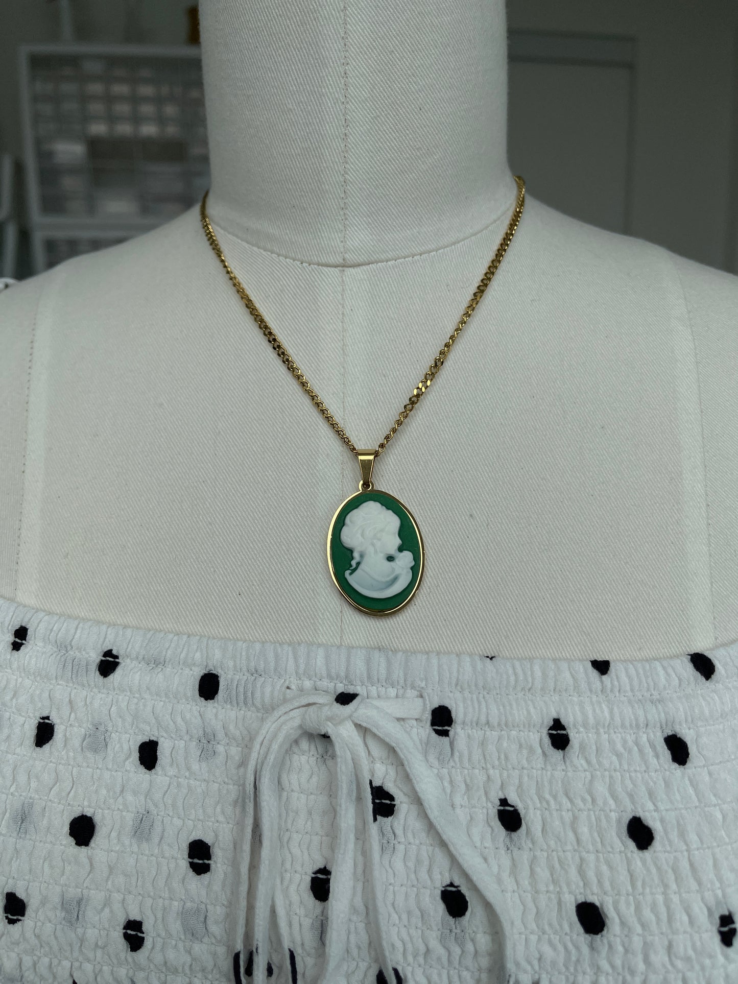 Green Cameo Lady Pendant Necklace