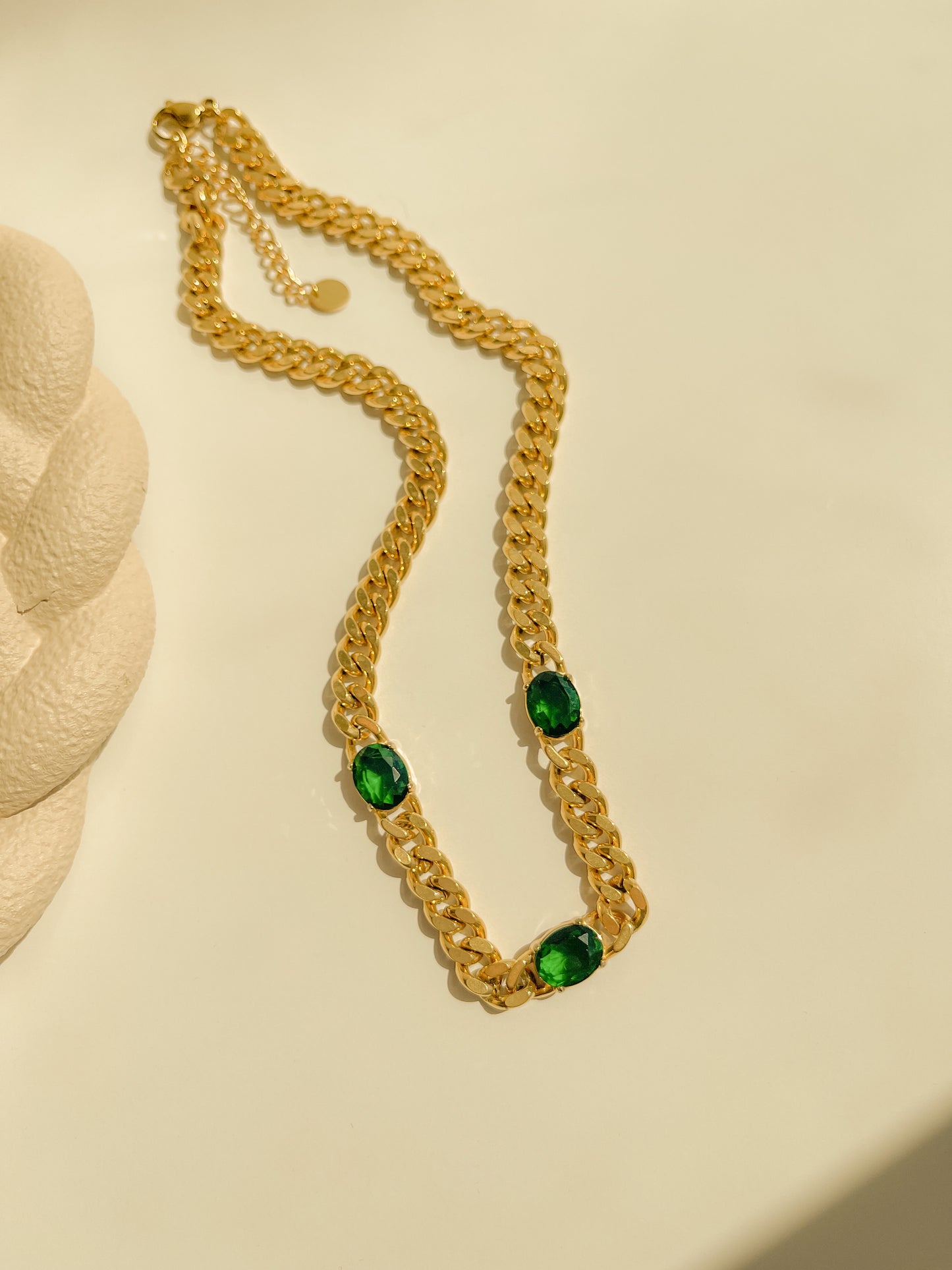 Ariana Emerald Necklace