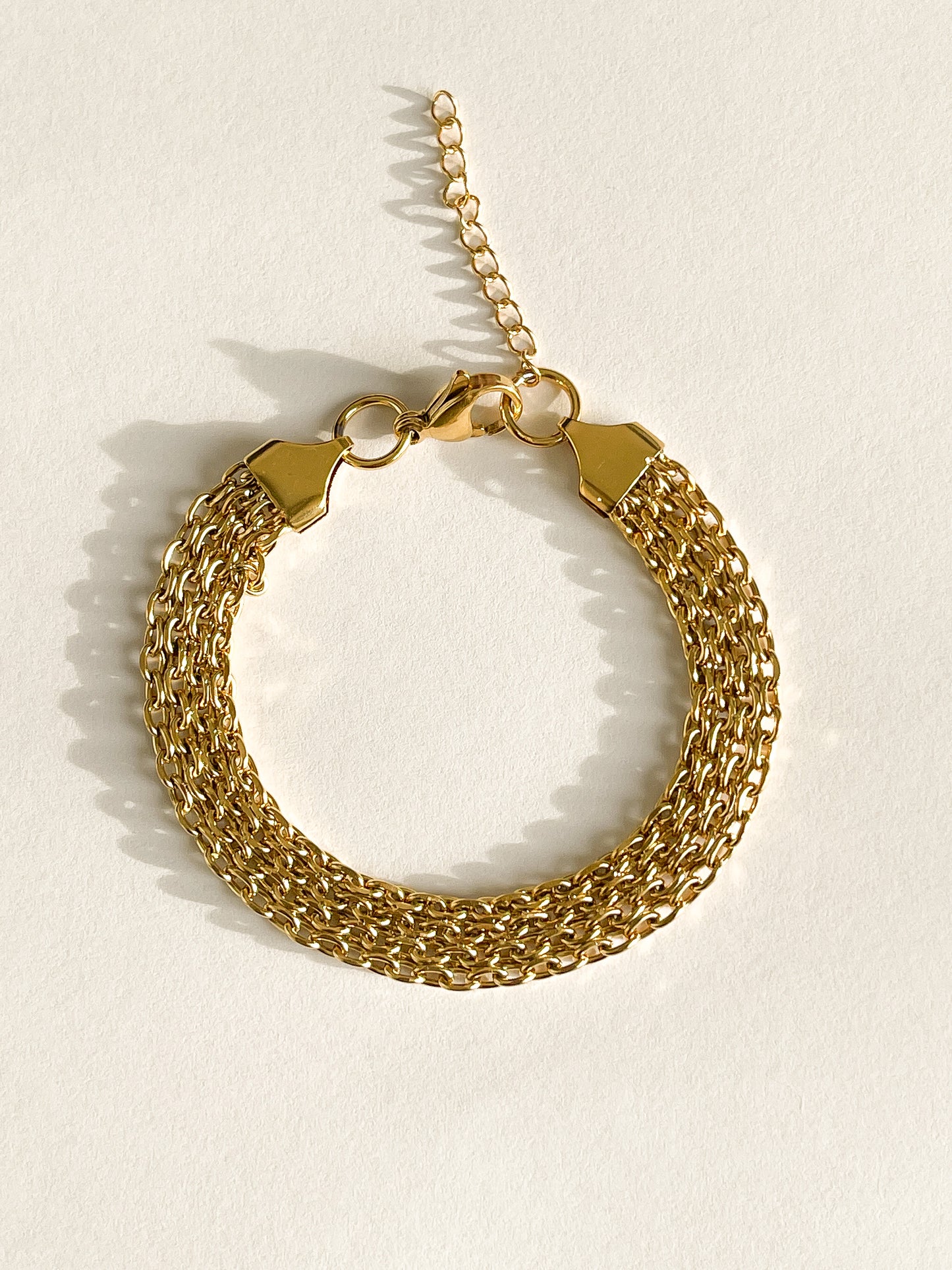 Mesh chain gold bracelet